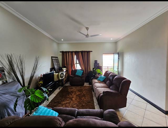 3 BEDROOM APARTMENT FOR SALE IN HILLTOP PRIVATE ESTATE